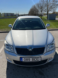 Skoda Octavia 1.4 90kW 2010 (2 foto / 8)