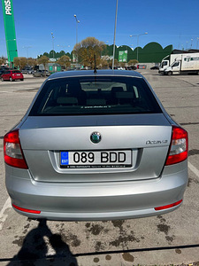 Skoda Octavia 1.4 90kW 2010 (4 foto / 8)