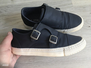 Zara botased, 30/31 (1 foto / 3)