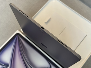 Apple iPad Air 13 M3 2025 128GB WiFi uueväärne! Gar 06.2026 (4 foto / 10)