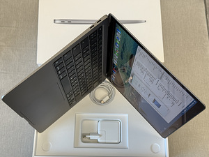 Apple Macbook Air 13 M1 8/256GB SpG ENG/RUS Аккумулятор 93% (8 фото из 9)