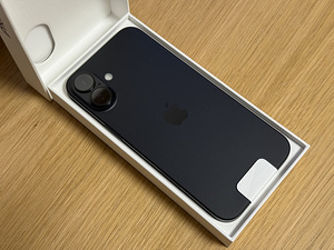 Apple iPhone 16 Black 128GB uueväärne.Garantii 03.2027 (2 foto / 7)