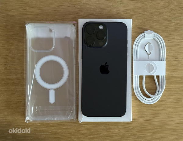 Apple iPhone 16 Pro Max Black Ti 256GB в отличном состоянии!