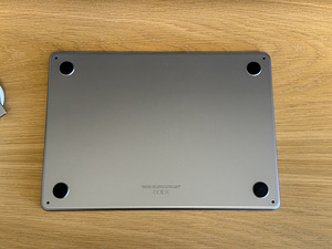 Apple Macbook Air 13 M2 8/256 Space Gray SWE, аккумулятор 95% (8 фото из 8)