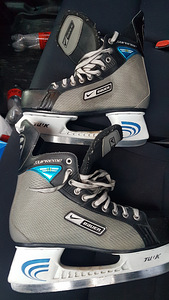JÄÄHOKIUISUD BAUER-NIKE s43