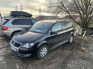 Продажа автомобилей (2 фото из 10)