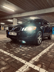 Volvo xc60 (2 foto / 8)