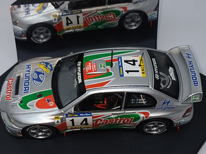 Hyundai Accent WRC Catalunya SKID SKM132 1:43 (4 foto / 5)
