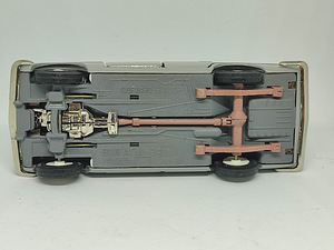 Mudelauto VOLGA GAZ 24. USSR. 1:43 (7 foto / 7)