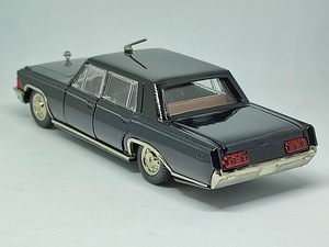 Mudelauto ZIL 117. A31. USSR 1985. 1:43 (5 foto / 10)