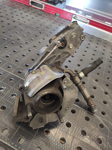 Turbo Audi A8 D3 4.2TDI 240kw 765312 05714 (5 foto / 8)