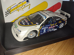 Opel Calibra DTM Team Keke Rosberg. 1:18. Minichamps (3 foto / 5)