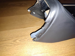 Audi A8 / S8 D3 üle nahatatud keskkonsool 4E0863241E (9 foto / 10)