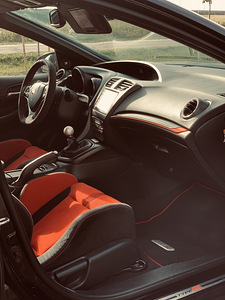 Honda civic type r (10 foto / 10)