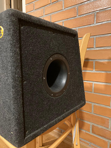 MAC Audio E13 Võimendi + subwoofer HERTZ HBX 30 (5 foto / 5)