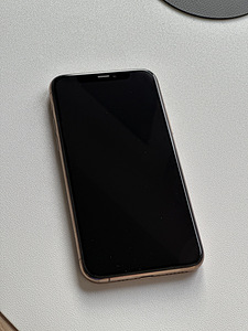 Apple iPhone 11 Pro 64 Gb (1 foto / 4)