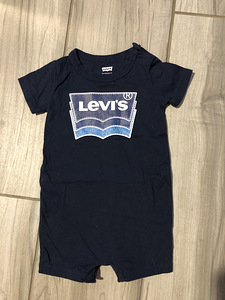 Uus Levis onesie (1 foto / 2)