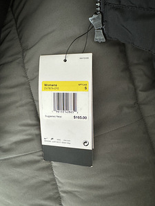 Nike naiste soe jope (5 foto / 5)