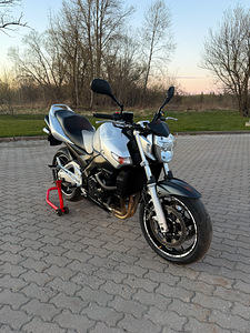 Suzuki GSR 600 (1 фото из 7)