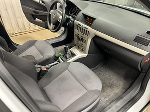 Opel astra h 1.7cdti 81kw opc line (6 foto / 12)