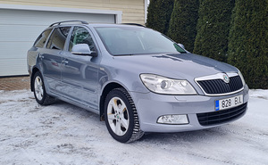 Skoda Octavia 1.2 77kW (7 foto / 14)