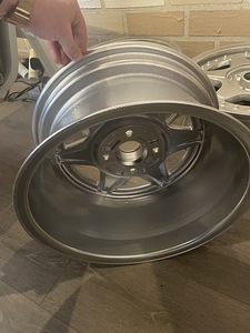 Ауди 4 / 108R15 (4 фото из 4)
