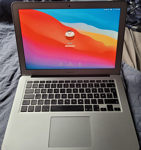 Apple MacBook Air(2014) i7 8Gb 500 SSD (1 foto / 3)