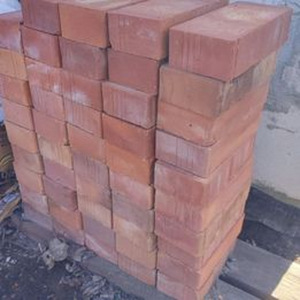 Punased tellised 24,5x6,5x10,5 40tk (8 foto / 8)