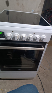 Keraamiline pliit whirlpool (1 foto / 4)