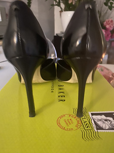 Ted Baker kingad (3 foto / 3)