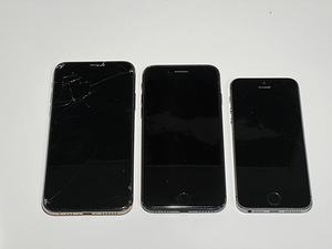 iPhone SE, Iphone 7, Iphone XS (1 foto / 2)