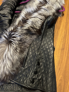 Stiilne Silver Fox vest naistele, suurus M (8 foto / 10)