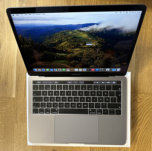 Apple MacBook Pro 13" 2018 Touchbar A1989 Intel i5