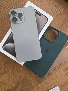 iPhone 15 Pro Max 256GB Natural Titanium (1 foto / 2)