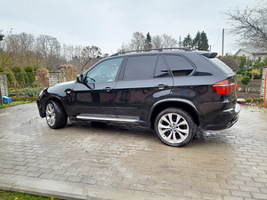 BMW x5 (7 фото из 9)