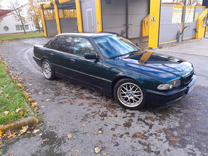 BMW e38 730d (3 фото из 11)