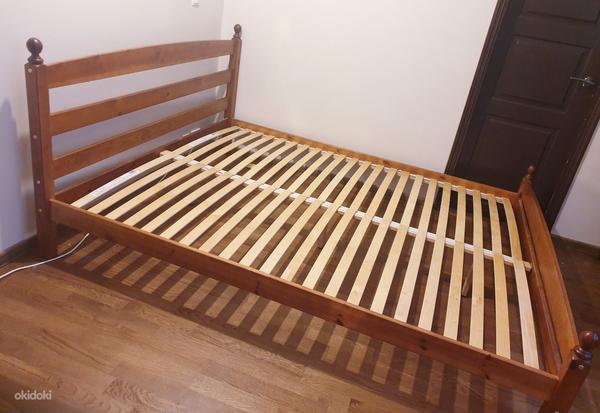 Массивная деревянная кровать 160×200 (фото #4)