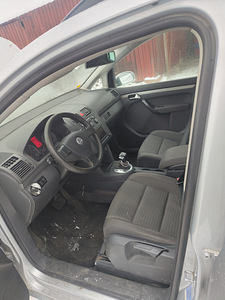 VW touran 2004 1.9 77kw (9 foto / 9)