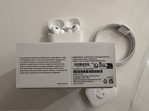 Apple AirPods Pro (2-го поколения) (2 фото из 2)