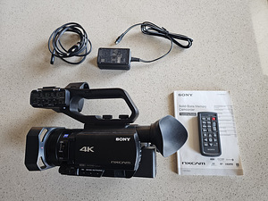 Sony HXR-NX80 videokaamera (1 foto / 5)