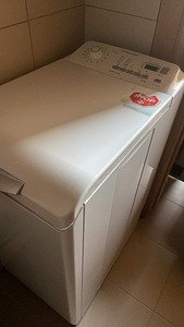Pesumasin Electrolux (1 foto / 3)