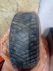 GoodYear ULTRAGRIP 225/65R16 (5 foto / 5)