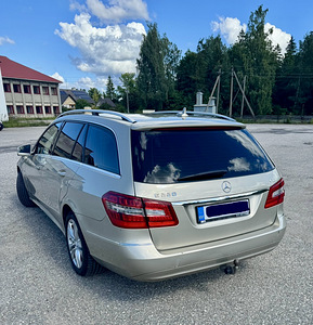 Mercedes-Benz E 220 2.1 125kW (5 foto / 8)