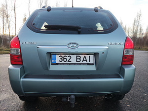 Hyundai Tucson 2.0 104kW 2007 (4 foto / 15)