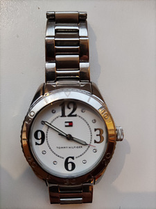 TOMMY HILFIGER käekell (2 foto / 3)