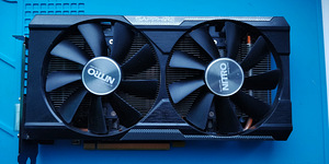 Sapphire R9 380 4GB Nitro OC W/ Back Plate (1 foto / 3)