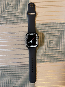 Apple Watch 7 45mm gps (2 foto / 6)