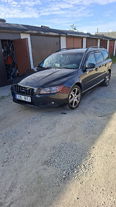 Volvo v70 2.4d 2009a (7 foto / 8)