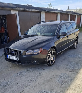 Volvo v70 2.4d 2009 automat (1 foto / 5)