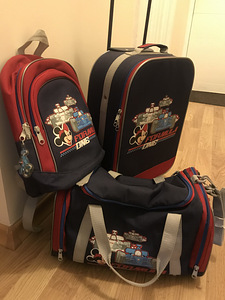 Набор детских сумок (2 фото из 3)